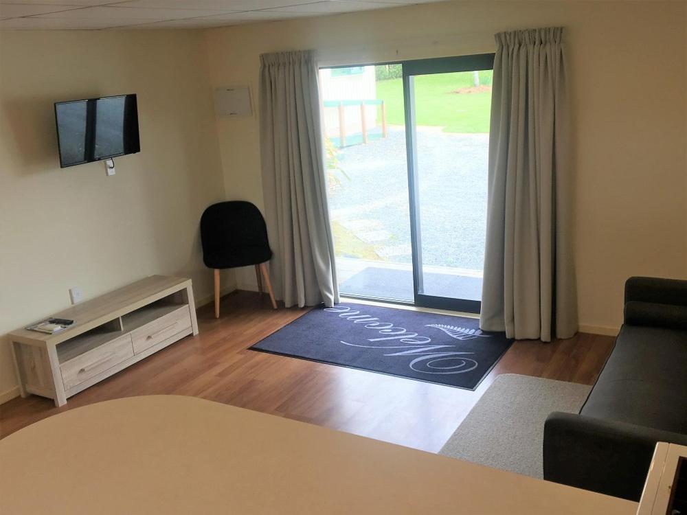 Otorohanga Kiwi Holiday Park Exterior photo
